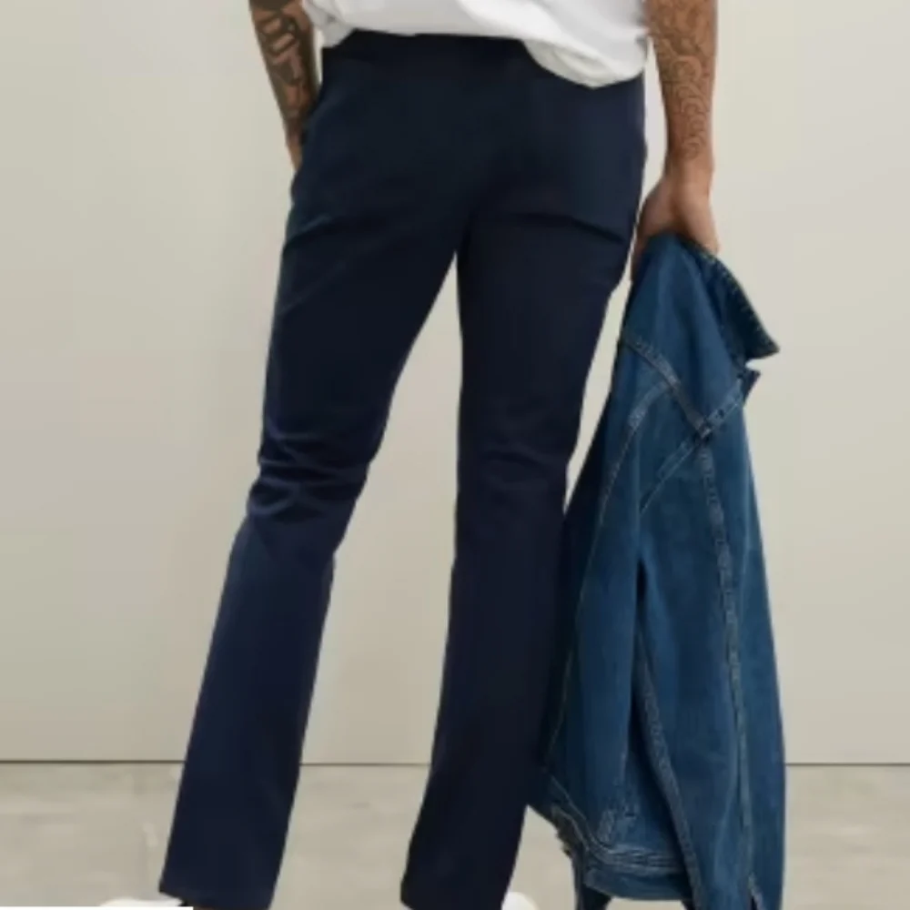 Everlane Mens Navy Performance Pocket Pant sz 29x30 - Picture 2 of 6